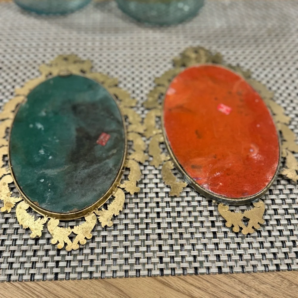 Vintage ornate filagree